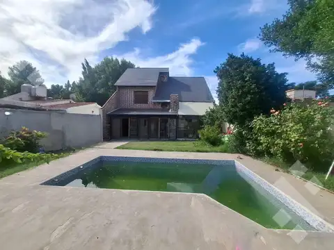 Casa en Alquiler de 3 dormitorios