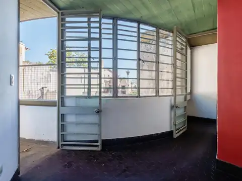 Depto Tipo Casa en Venta 50 años