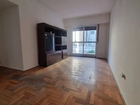 DEPARTAMENTO DE 3 AMBIENTES VENTA EN FLORES