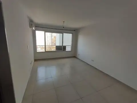 Departamento en Alquiler con 1 cochera