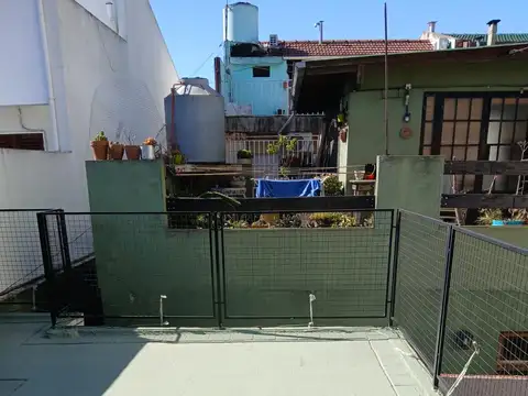 EXCELENTE PH 3 AMB 83m2tot. TERRAZA PROPIA "LUMINOSO" LA MEJOR UBICACION