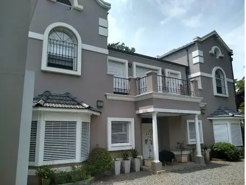 CASA EN VENTA 7 AMB, EL CORTIJO