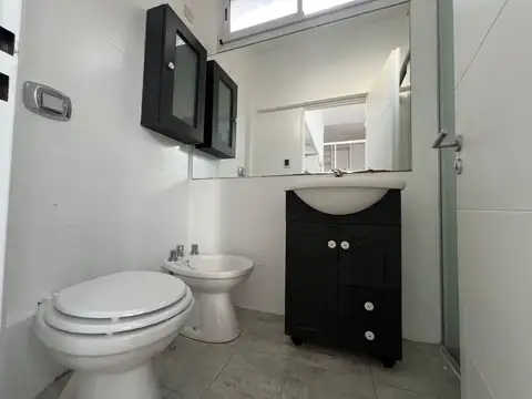Depto Tipo Casa en Alquiler de 4 ambientes
