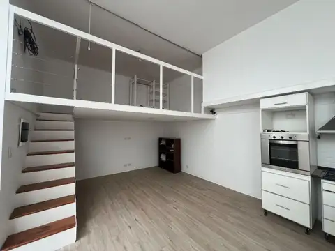 Depto Tipo Casa 4 ambientes con 1 baño