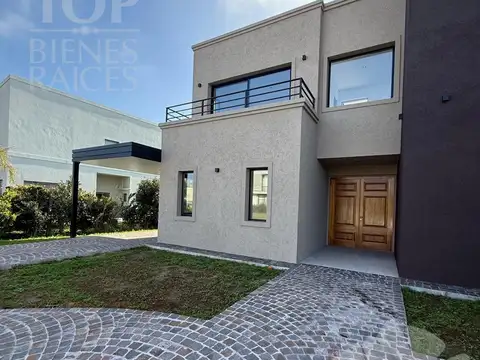 Casa 6 ambientes con 6 baños