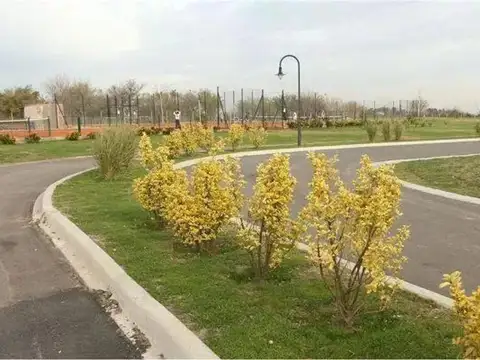 Terreno en Venta en Country Santa Rita, USD 95.000