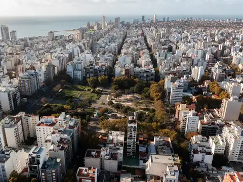 Terreno en Venta 43  mts Fondo