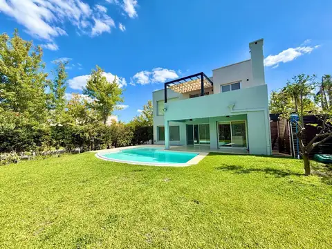 Casa  en Alquiler en Los Alisos, Nordelta,
