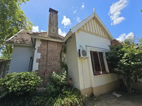 Casa en Venta en Alberdi, USD 290.000