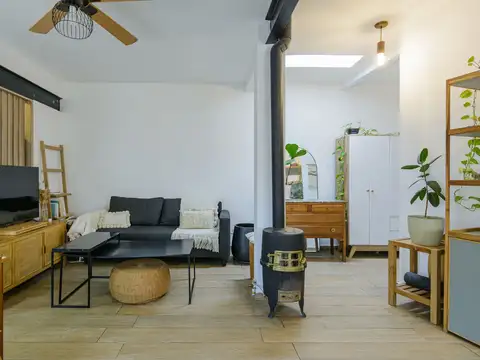 Depto Tipo Casa en Venta de 2 ambientes