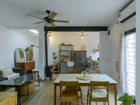 Depto Tipo Casa 2 ambientes con 1 baño
