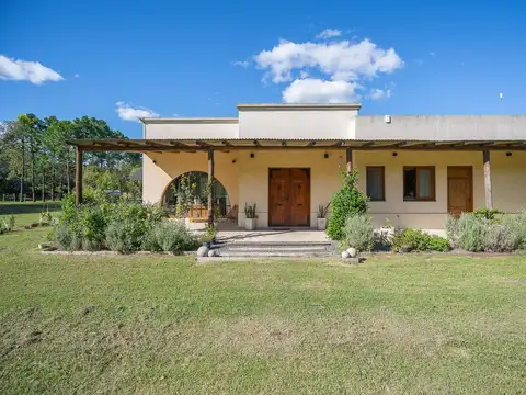 Loma Escondida, Open Door