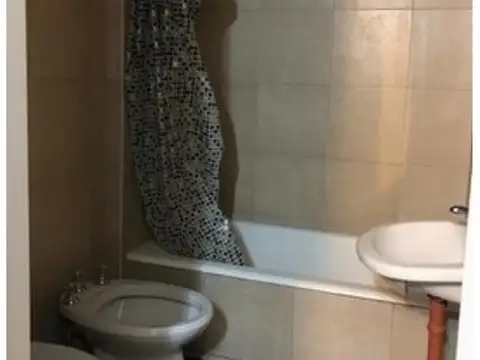 Cómodo  1 AMB en  Rodriguez Peña  en Recoleta