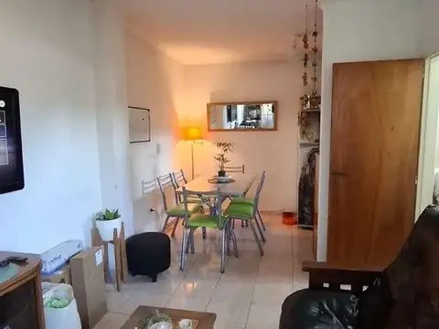 Depto Tipo Casa en Venta de 3 ambientes