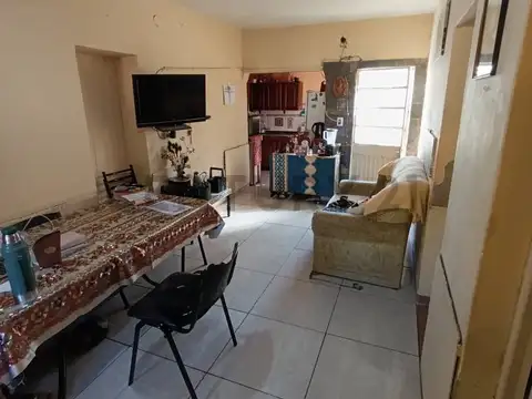 Luis Maggi 1100, Piso 0