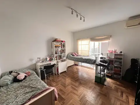 Depto Tipo Casa en Venta 40 años