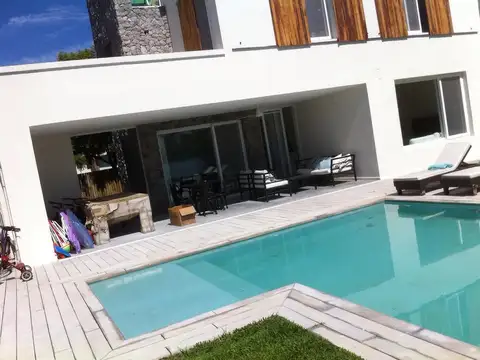 Casa en Alquiler Temporal en Santa María del Tigre, USD 10.000