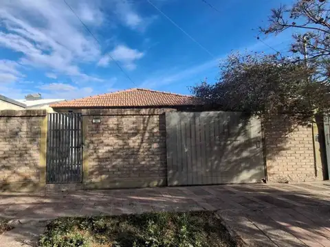 Embalse Los reyunos 2900, Piso 0