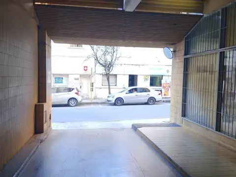 SE VENDE COCHERA. ESCRITURA-COCHERAS GRAN PALACIO-U$S5.999.