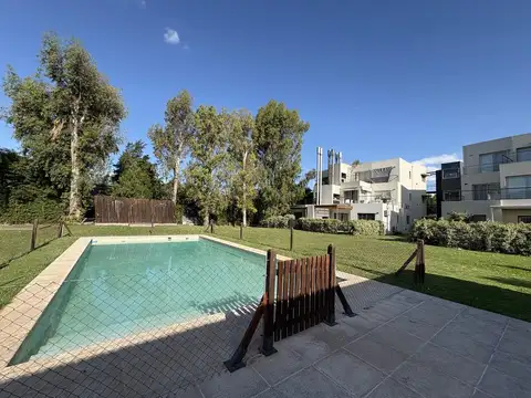 Casa en alquiler Temporario en Fisherton - Hostal del sol