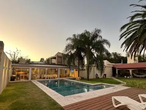 Casa en Venta de 4 dormitorios