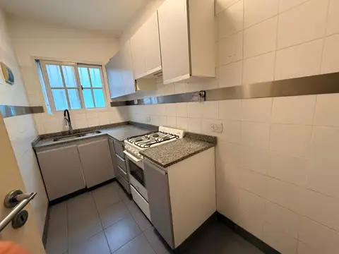 Depto Tipo Casa 2 ambientes con 1 baño