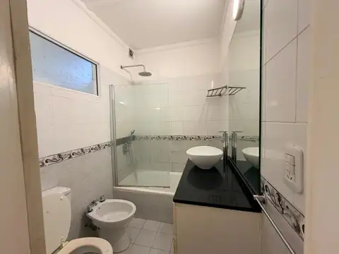 ALQUILER PH SIN EXPENSAS QUINTA DE OLIVOS DIVINO
