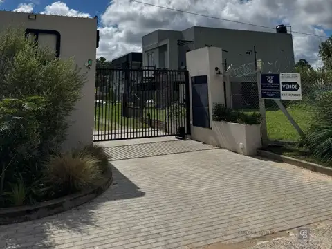 Terreno en Venta 20  mts Frente