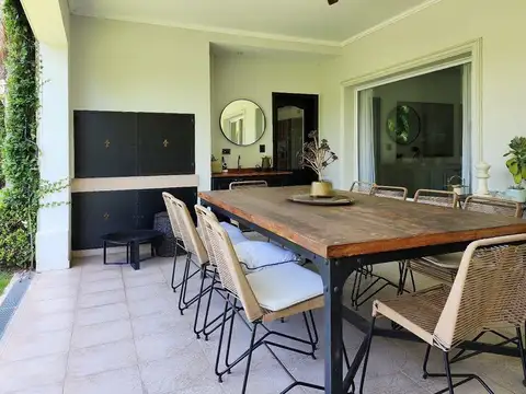 Casa en ALQUILER SIN MUEBLES en Ayres de Pilar