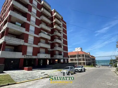 Evaristo Carriego 100, Piso 3