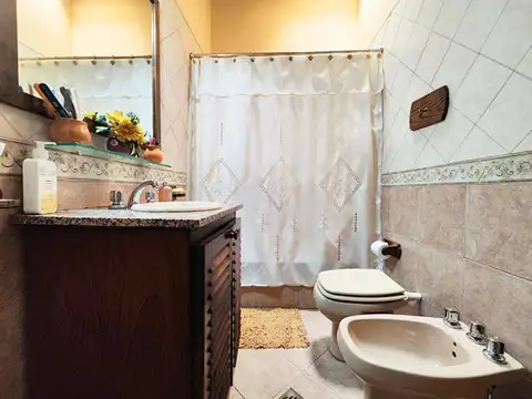 Depto Tipo Casa en Venta 27 años