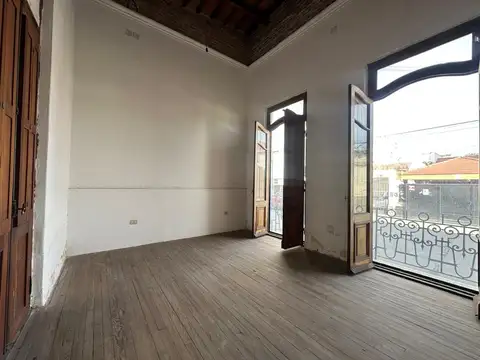 CASA EN VENTA MACROCENTRO 368 MT2