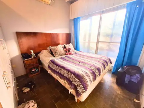 VENTA CASA 4 AMBIENTES LOTE DE 330 M2 ISIDRO CASANOVA