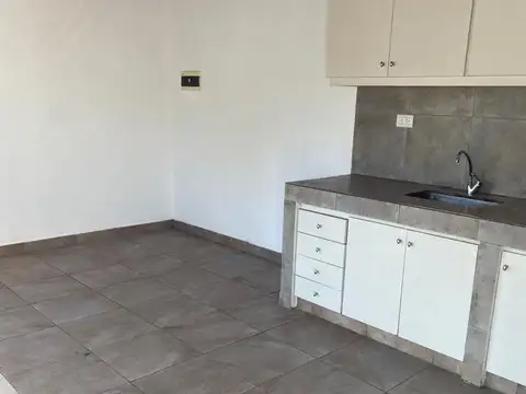 Depto Tipo Casa 2 ambientes con 1 baño