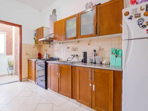 VENTA PH 4 ambientes Lugano Gran Terraza, Quincho, Parrilla, patio y balcón terraza, lavadero