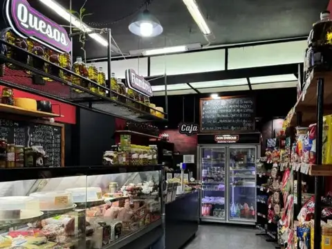 Avenida Hipólito Yrigoyen 3700