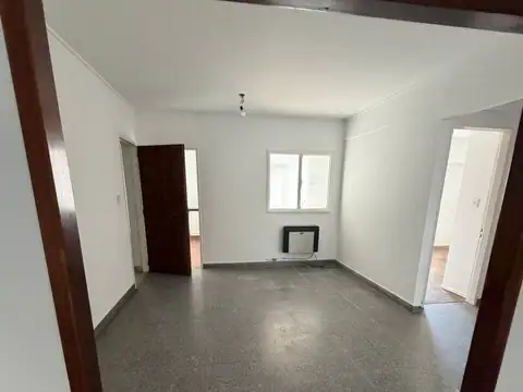 Departamento 4 ambientes con 1 baño