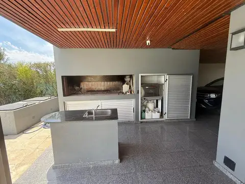 Casa en Venta en Funes City, USD 290.000