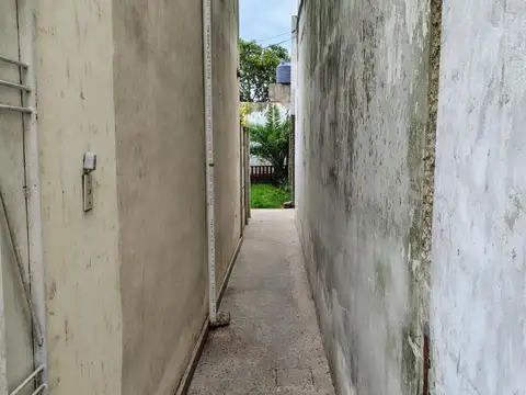 Depto Tipo Casa en Alquiler de 2 ambientes