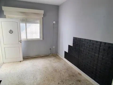Depto Tipo Casa 2 ambientes con 1 baño
