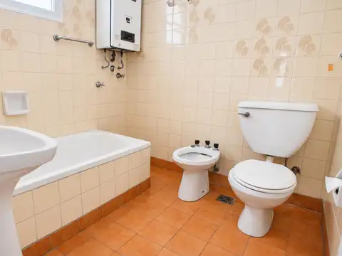 Departamento 4 ambientes con 1 baño