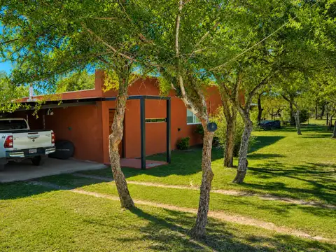 Casa en Venta en Las Bajadas, USD 130.000