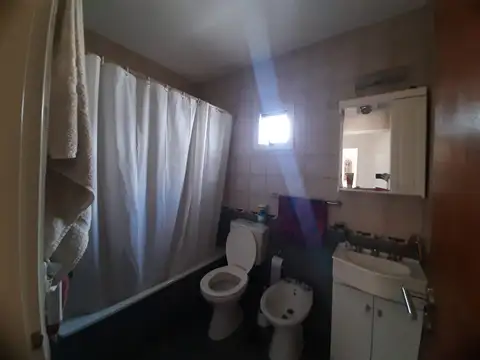 Depto Tipo Casa en Venta en Tolosa, USD 109.000