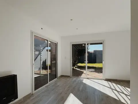 IMPERDIBLE Casa en VENTA apta crédito