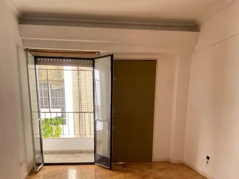 Chacabuco 700, Piso 5