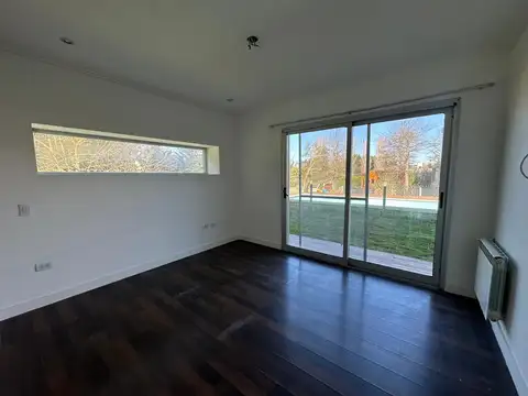 Casa en Alquiler de 3 dormitorios