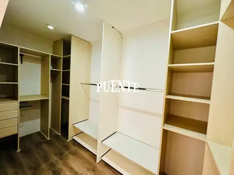 Casa 6 ambientes con 3 baños