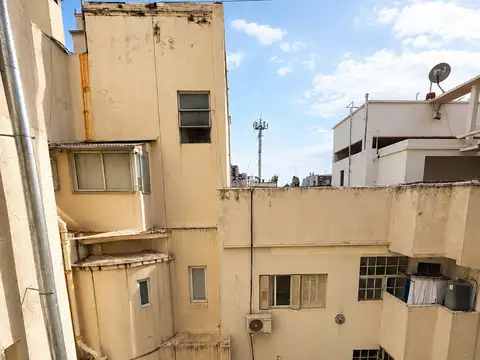 Departamento en Venta en Barrio Norte, USD 68.000