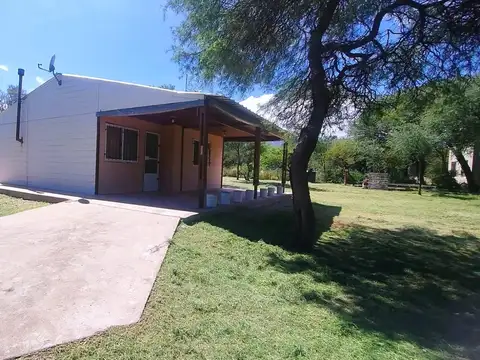 Casa 3 ambientes en un lote de 3.628 m2 - Balcarce San Luis
