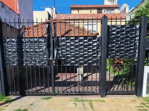 Depto Tipo Casa en Venta de 4 ambientes